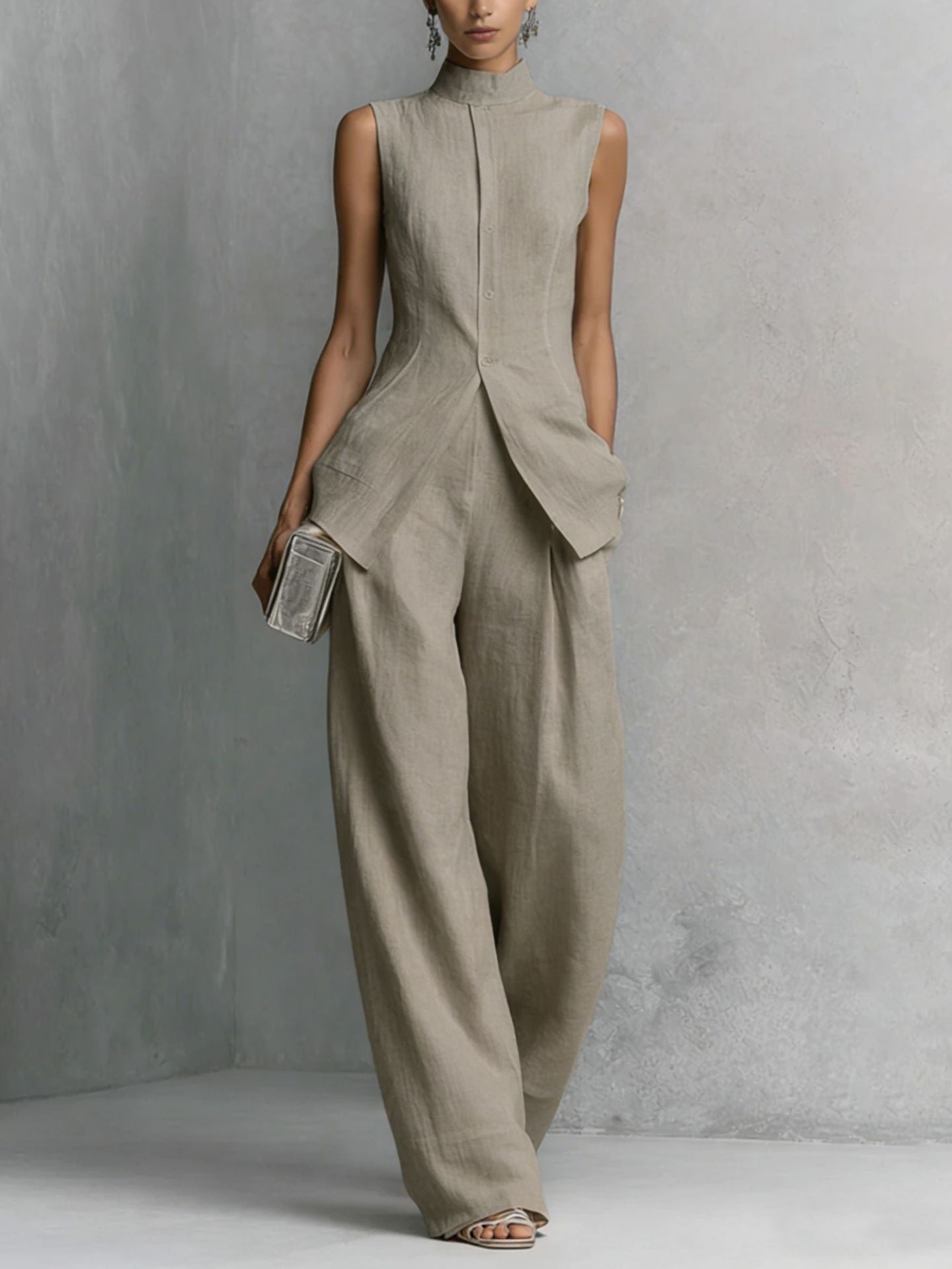 Solid color sleeveless pants set