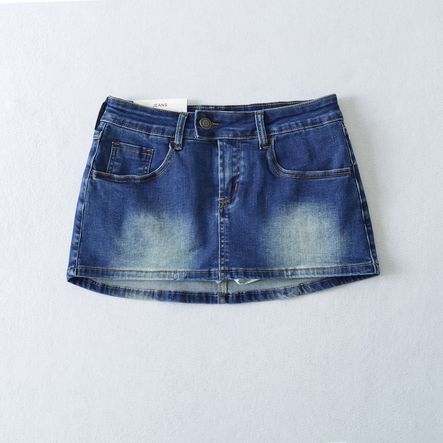 Low waisted denim skirt