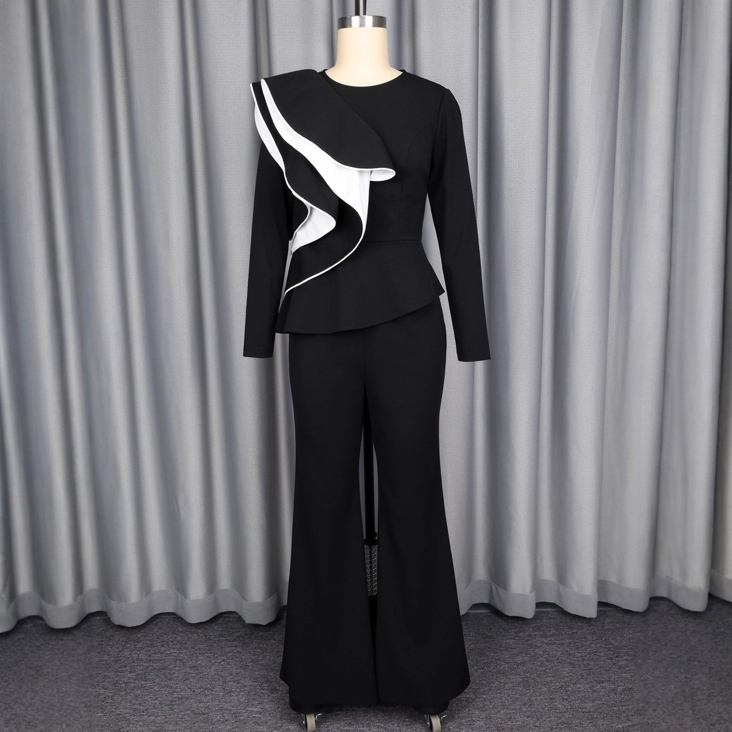 Long sleeved slim fit top set
