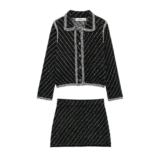 Splicing long sleeved knitted jacket+knitted skirt