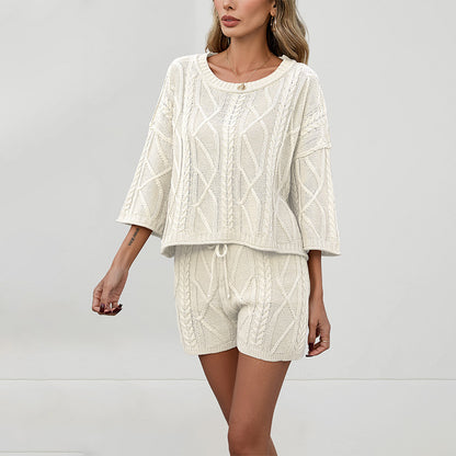 Solid color round neck shorts set