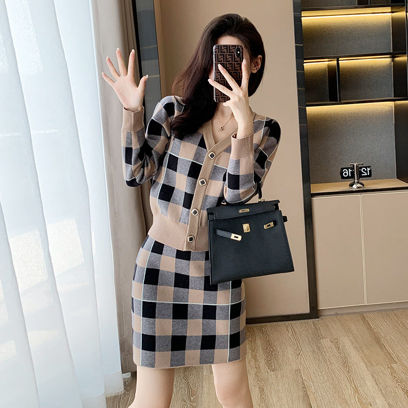 Long sleeved top and skirt set
