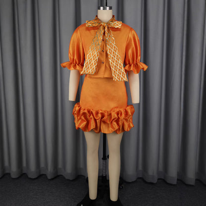 Tailored hip hugging short skirt set