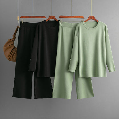 Solid color sweater set for women