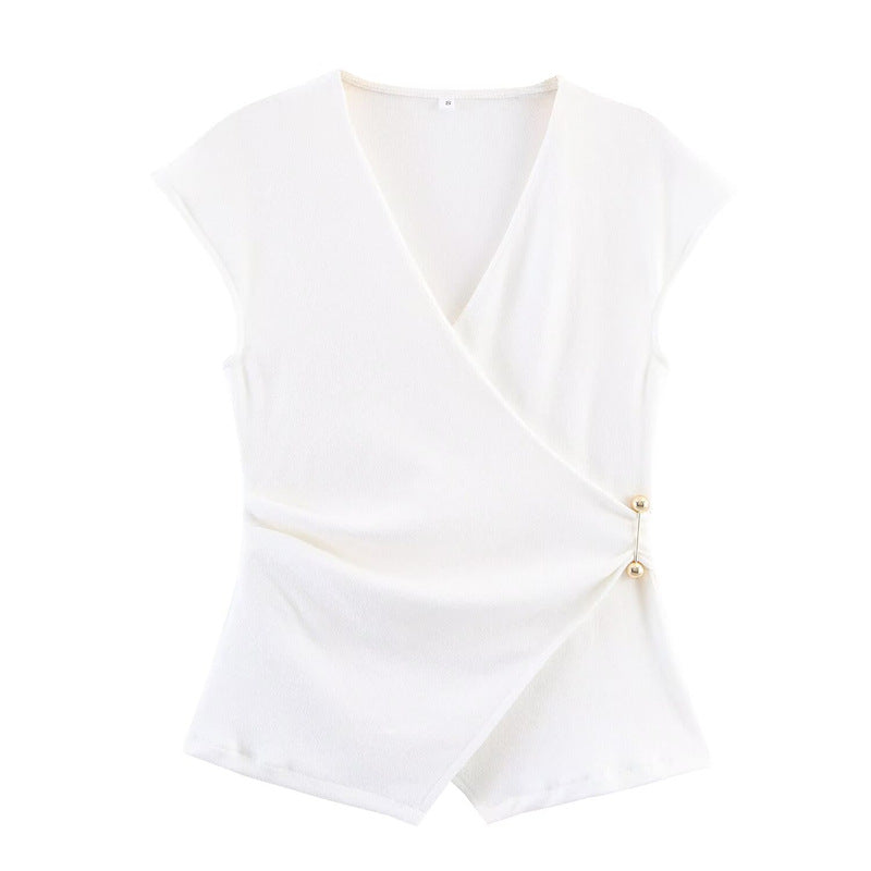 Elegant Sleeveless Top and Wide-Leg Pants Set with Style Design