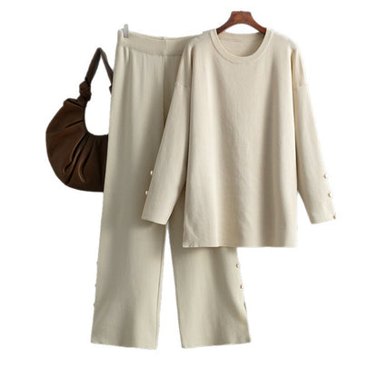 Solid color sweater set for women