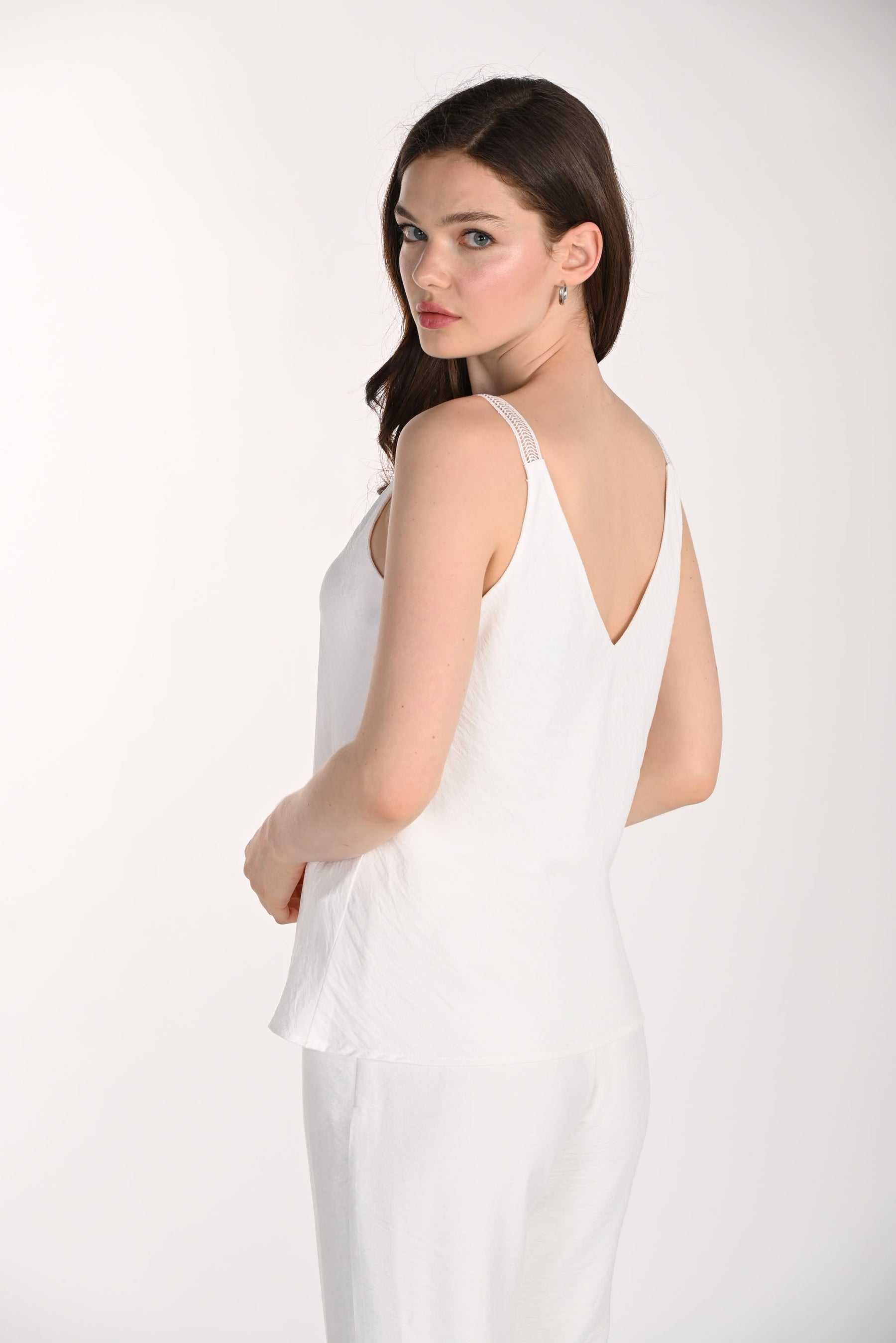 Frank Lyman Woven Top Off white Style # 261112